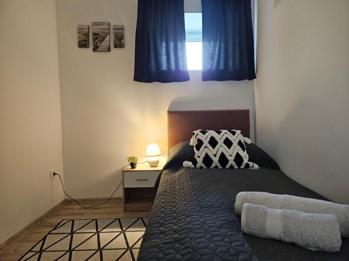 Holiness Apartmanok Szegedin Exterior foto